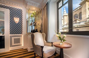 Gran Hotel Claridge Granada - Preferred Hotels & Resorts