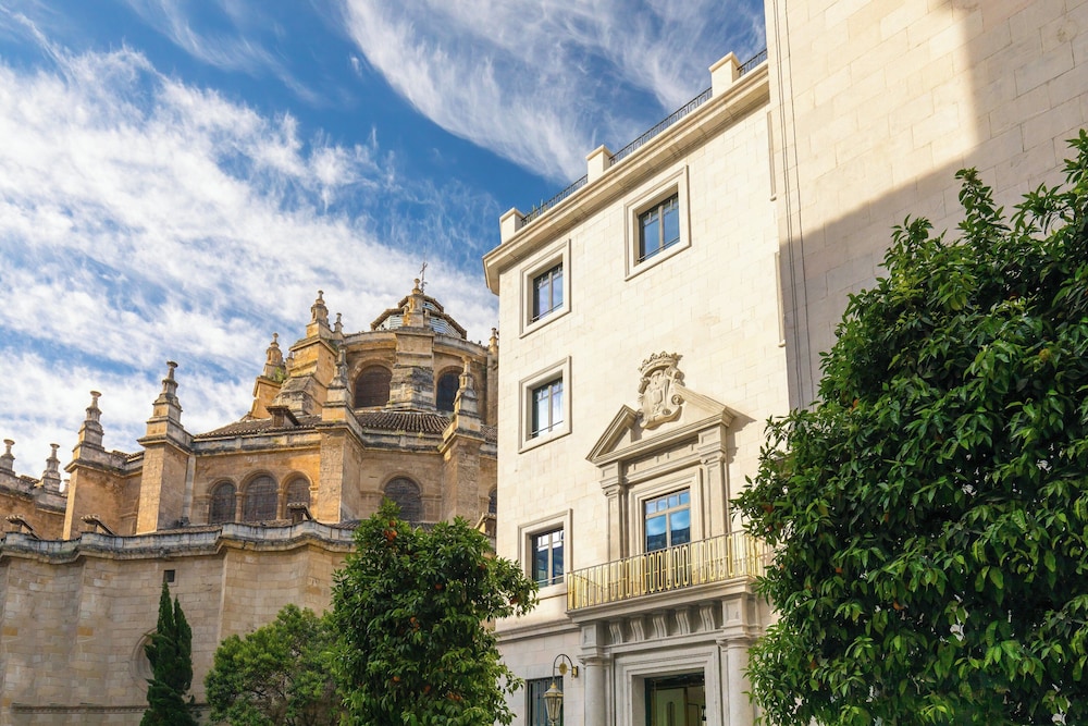 Gran Hotel Claridge Granada - Preferred Hotels & Resorts