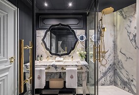 Gran Hotel Claridge Granada - Preferred Hotels & Resorts
