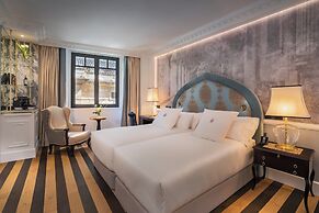 Gran Hotel Claridge Granada - Preferred Hotels & Resorts
