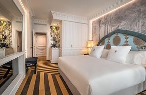 Gran Hotel Claridge Granada - Preferred Hotels & Resorts