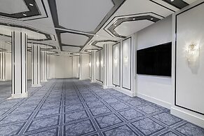 Gran Hotel Claridge Granada - Preferred Hotels & Resorts