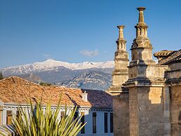 Gran Hotel Claridge Granada - Preferred Hotels & Resorts