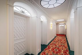Gran Hotel Claridge Granada - Preferred Hotels & Resorts
