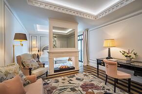 Gran Hotel Claridge Granada - Preferred Hotels & Resorts