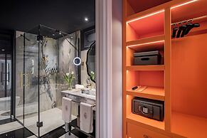 Gran Hotel Claridge Granada - Preferred Hotels & Resorts