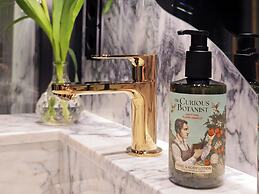 Gran Hotel Claridge Granada - Preferred Hotels & Resorts