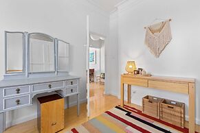 Charming 1-bed Apartment in Neutral Bay