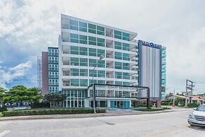 1-bedroom Condo in Ozone Condo D307
