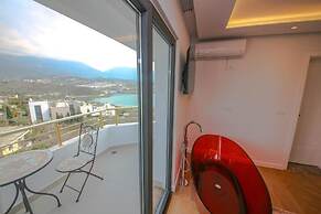 Murati Lake View Hotel