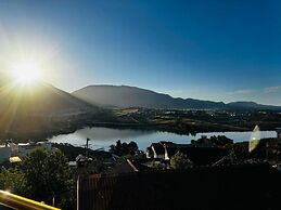 Murati Lake View Hotel