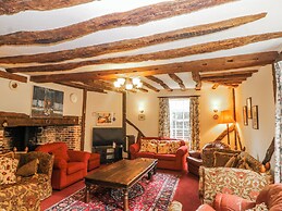 Chilton Manor House