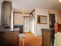 Chilton Manor House