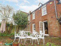 Chilton Manor House