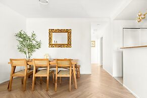 Spacious 2-bed, 2-bath Moments From Avalon Beach