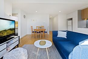 Cosy 1-bed With Private Balcony By Showgrounds