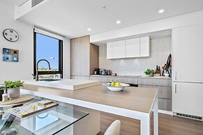 Stylish 2-bed Apartment With Rooftop BBQ Access
