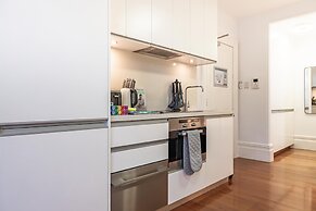 Stylish Studio Near the City Centre