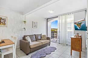 Great Location 1-bed With Pool