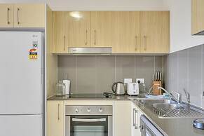 Bright 2-bed With Private Balcony & Serene View
