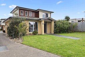 Seaside 3-bed Home, Direct Beach Access