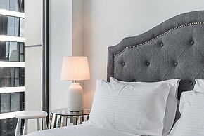 Incredible City Views in Convenient CBD Apartment