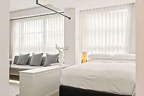 City Centre Studio by Hyde Park