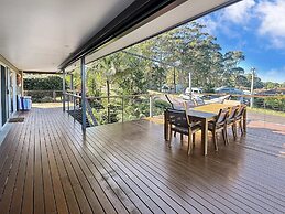 Fab 3-bed Stay With Great Outdoors & Water Views