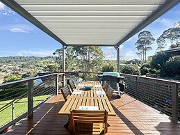 Fab 3-bed Stay With Great Outdoors & Water Views