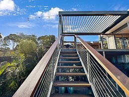 Fab 3-bed Stay With Great Outdoors & Water Views