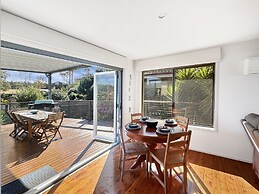 Fab 3-bed Stay With Great Outdoors & Water Views
