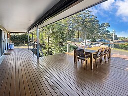 Fab 3-bed Stay With Great Outdoors & Water Views