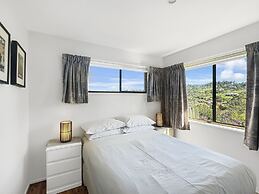 Fab 3-bed Stay With Great Outdoors & Water Views