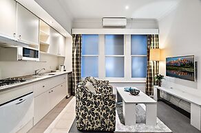 Melbourne CBD 1-bed With A/C Close to Theatres