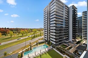 Stylish 2-bed Apartment With Luxe Amenities Access