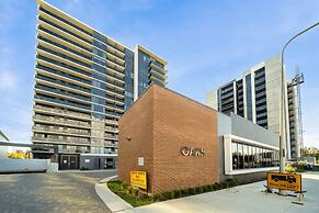 Stylish 2-bed Apartment With Luxe Amenities Access