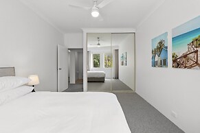 Chic Urban Escape in Vibrant Camperdown
