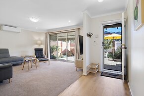 Bright Family Stay With Outdoor Space