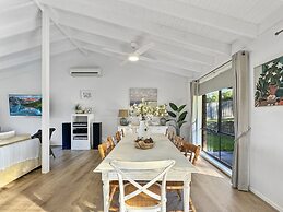 Pet-friendly Private Retreat With Large Backyard
