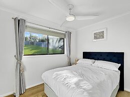 Pet-friendly Private Retreat With Large Backyard