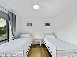 Pet-friendly Private Retreat With Large Backyard