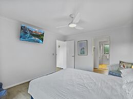 Pet-friendly Private Retreat With Large Backyard