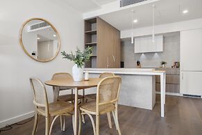 Trendy 1-bed Retreat in Fremantle With Rooftop