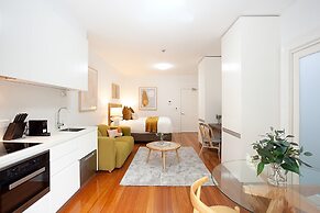 Leafy and Tranquil Inner West Studio Apartment