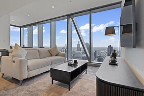 Chic 2-bed Melbourne CBD Apartment With Pool & Sauna