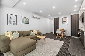 Your St Kilda Escape - Modern, Private and Central