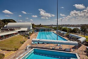 Stylish 2-bed House in Leichhardt