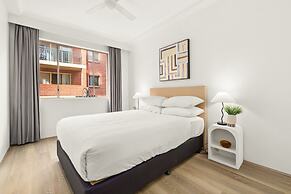 Bright Inner-west Stay With Pool Access