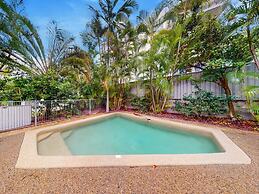 Bright 2-bed Apartment With Stunning Ocean Views