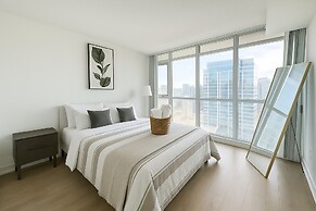 HostlyStays Luxury Suites